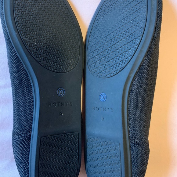 Rothy’s black round toe flats - Picture 3 of 3